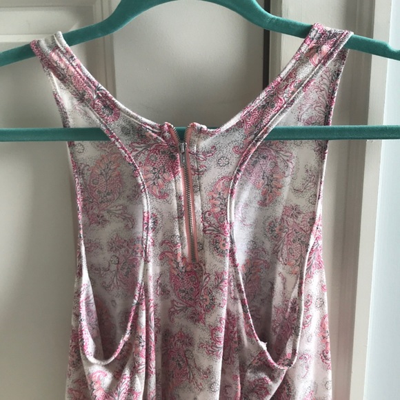 Soft Pink/Gray Tank Top - Picture 2 of 3